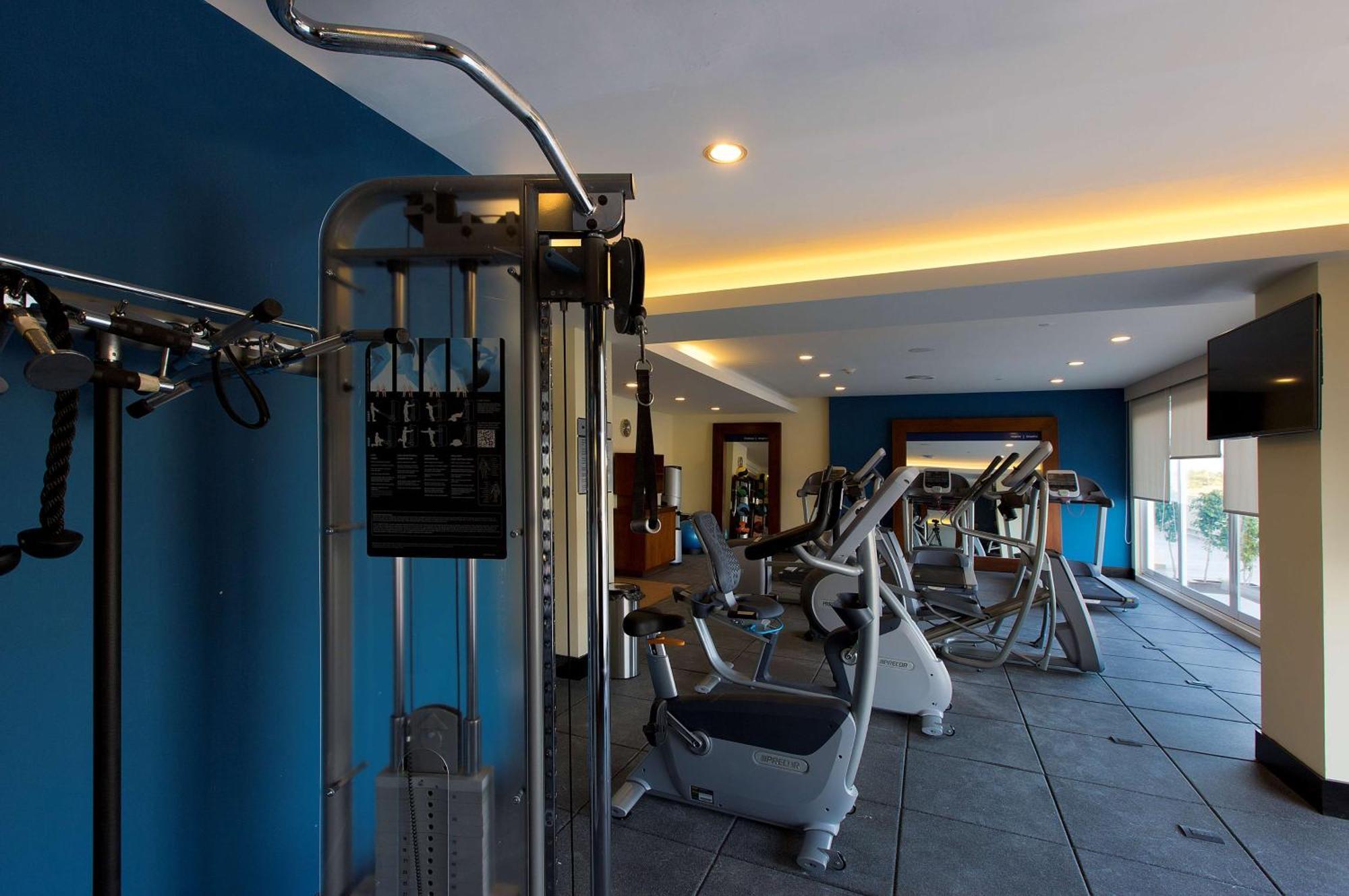 Hampton Inn & Suites By Hilton Paraíso Екстериор снимка